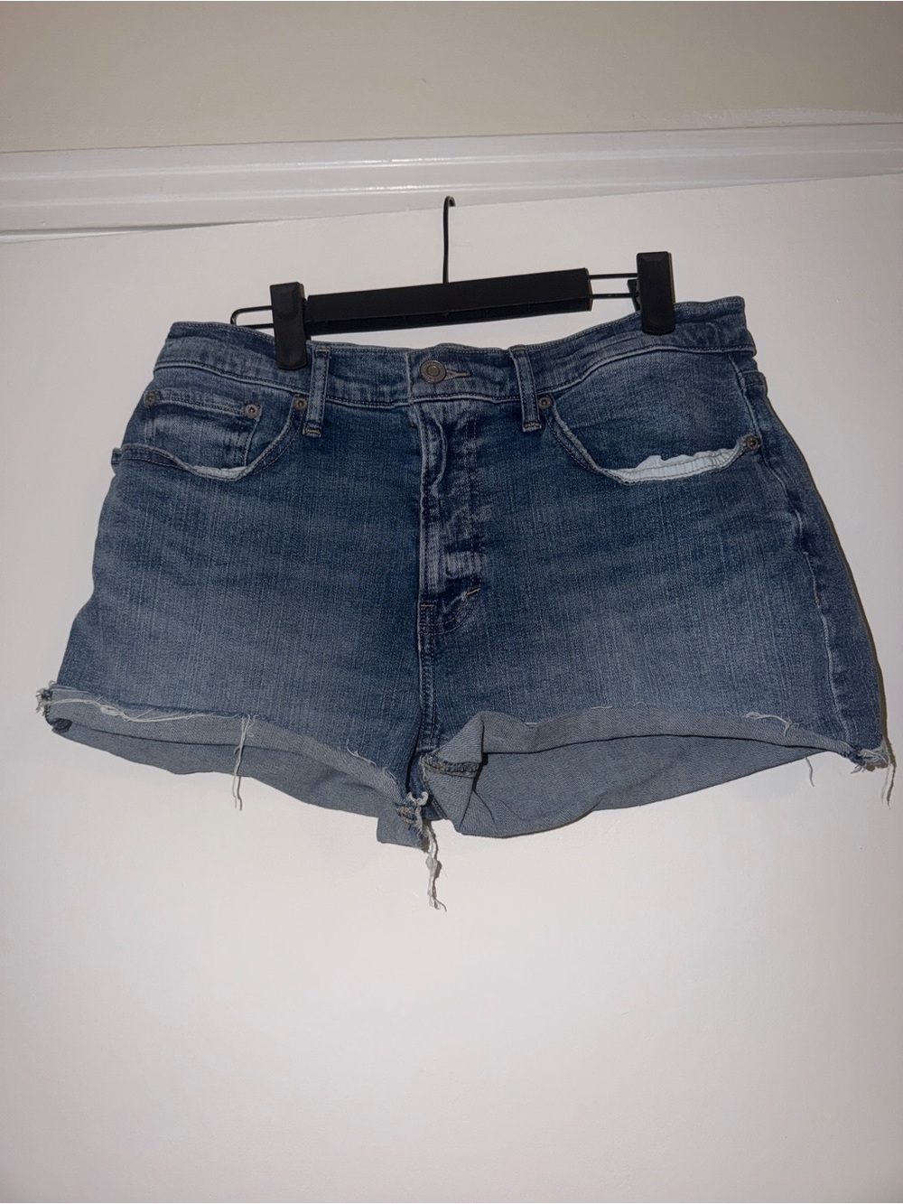 Classic Mid-Rise Denim Shorts - Blue